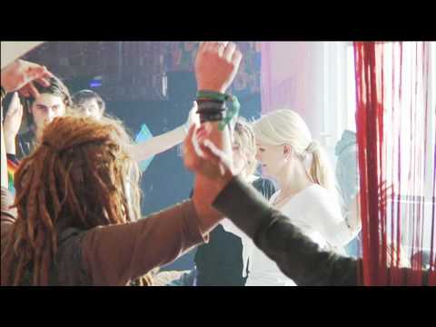 Shakti Dance mit Sat Purkh Kaur.mov