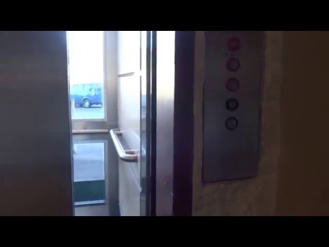 EPIC MOTOR! Two ThyssenKrupp Hydraulic elevators at City Hall Library