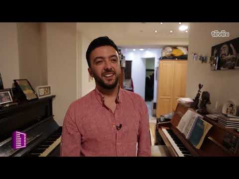 Këngëtari Denik Prizreni hap dyert e shtëpisë për TËVË1, tregon sa i zoti është në kuzhinë