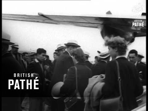 Athletes Return From Empire Games (1954)