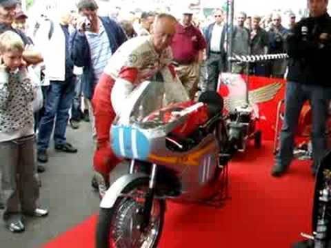 Thumbnail for Mike Hailwoods 4-Cylinder Honda At Goodwood 2008