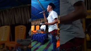 Download lagu Onang2 bg wirdan mp3 Download lagu Onang2 bg wirdan mp3