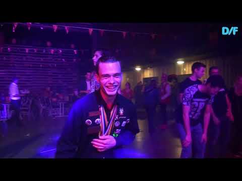 vingerke - la danse d'helene  ( dans ) -