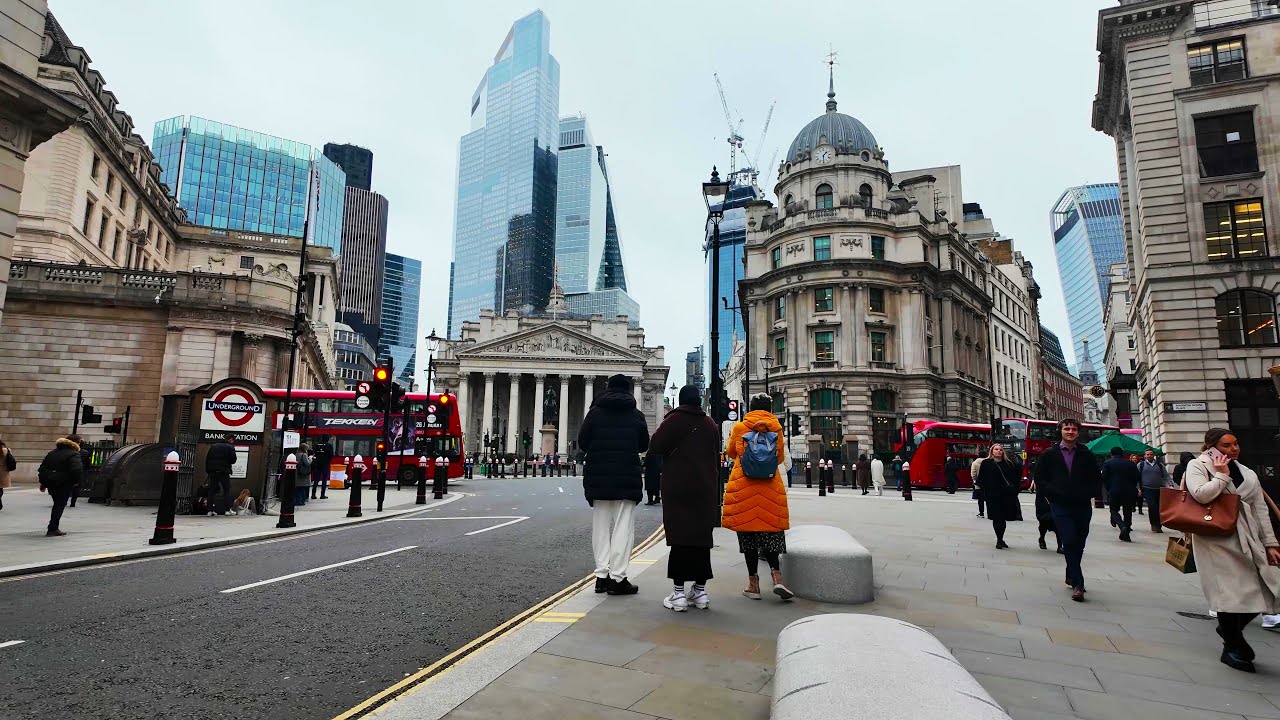 Embark on an exhilarating walking tour of the iconic Square Mile.