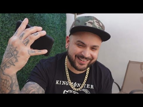 ME BURLO DE UN EXTORSIONADÓR (Lo hago pujar 😆)