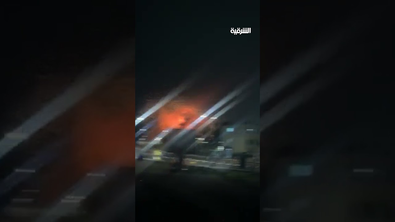 فيديو | صاروخ إيراني يضرب مبنى في ديمونة جنوب إسرائيل