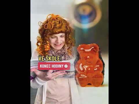 V Kolik hodin vidíš tohle video#pov #funny #fyp #fun #comedy #skit #shorts #foryou