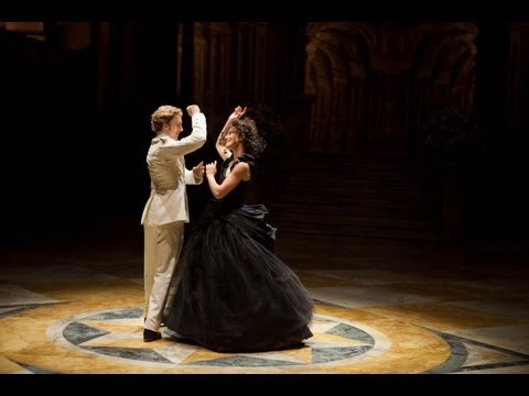 Anna Karenina (Featurette)