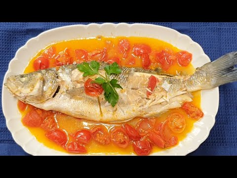 SPIGOLA ALL'ACQUA PAZZA RICETTA FACILE VELOCE E DELIZIOSA | Sea bass in crazy water | Franceska Chef