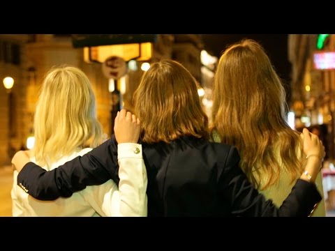 Patrizia Pepe Fall-Winter 2016 Advertising Campaign #GIRLSANDTHENIGHT