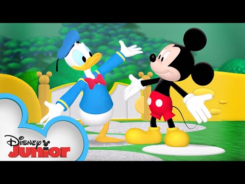 It's Donald Duck's Birthday! 🦆 | Mickey Mouse Clubhouse | 