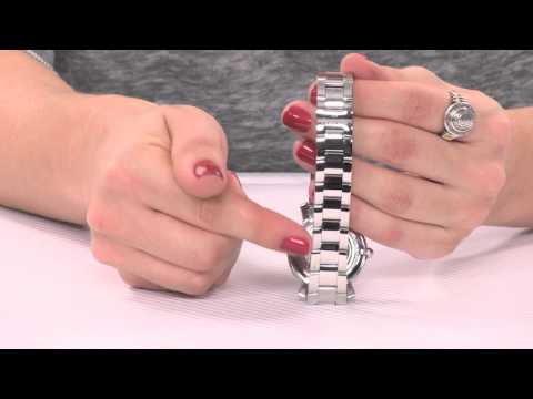 Dual deployant  pry apart clasp