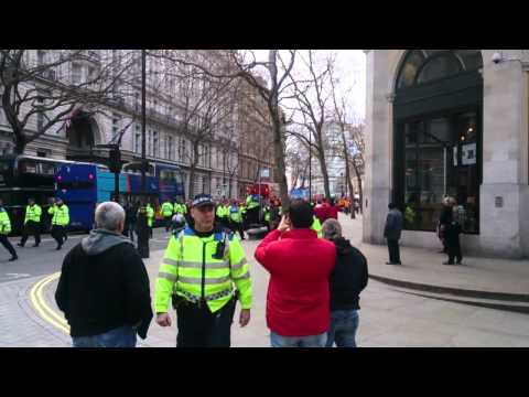 Trafalgar Galatasaray korteji