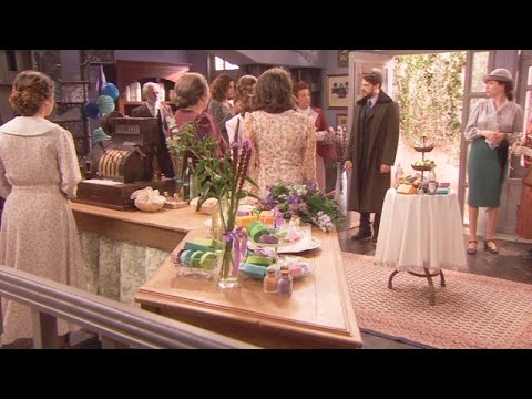 Puente Viejo C1294 - La inauguración de Los Manantiales va bien... hasta que llega Hernando