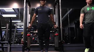 Bicep Cable Curls Short Range