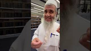 صورة لا ينبغي الفصل في المؤلفات الفقهية المعاصرة بين الفقه والنوازل ، ولا تكن النوازل جسماً غريباً