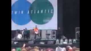 I am an Animal - Twin Atlantic Live at Reading Festival 2013