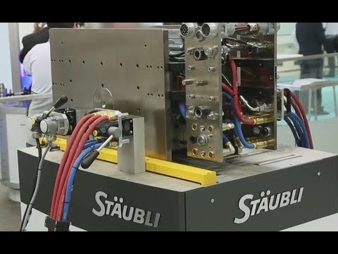 Complete quick mold change process by Stäubli for the Plastics Industry - zdjęcie