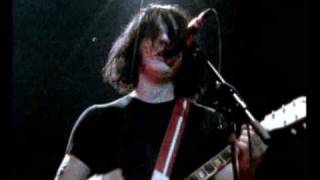 The White Stripes - Dead Leaves And The Dirty Ground (Live) Under Blackpool Lights
