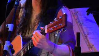 Elisa - 19 - Cure Me (Live@Reggio Emilia 23.05.2011)