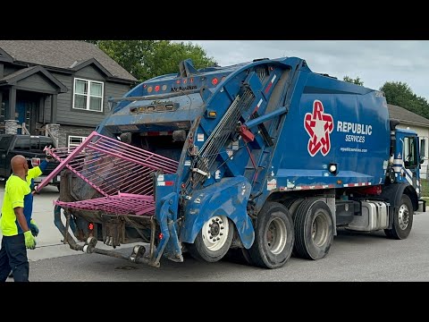 1 Hour of Garbage Trucks! Massive Central U.S Compilation! (2023)