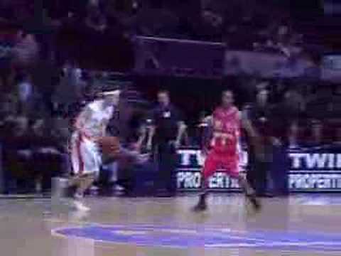 13 15-12-07 BCO-Gent - Heerlijke assist van Van Rossom naar