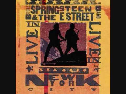 Bruce Springsteen Born To Run Live In NYC (high quality)