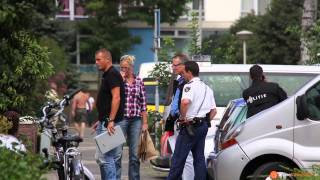 preview picture of video 'Woningoverval aan de Grensvaart in Breda (2013-08-09)'