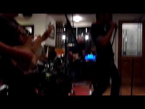 2014.03.19 BTBW at the Greyhound 00006