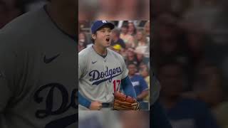 This moment between Mookie and Shohei ????