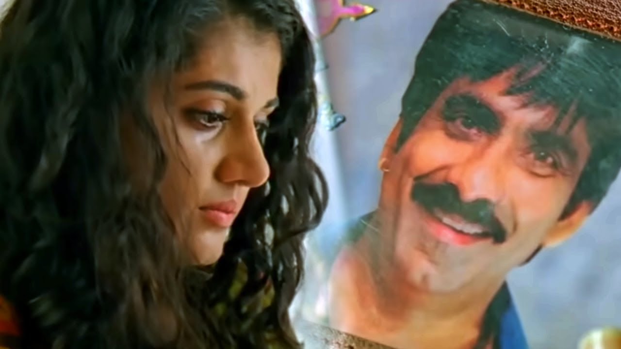 तापसी पन्नू इमोशनल हो रही हैं रवि तेजा का फोटो देखकर | J