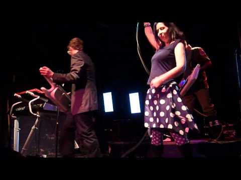 Freezepop - Magnetic and Lose That Boy