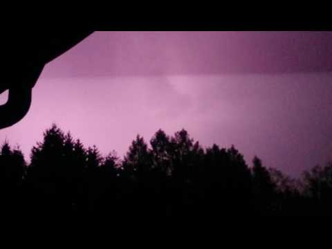 Small Thunder ⚡ Gewitter