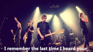 Lost Boy (Live Version) by 5 Seconds Of Summer Lyric Video