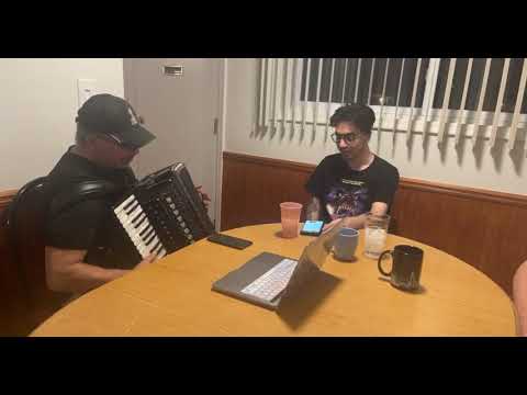 Russian folk song Katyusha on accordion with singer