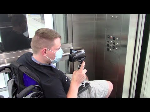 MEI Hydraulic Glass Elevator @ Menards in Bridgeview, IL