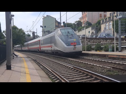 IC 669 Milano Centrale - Livorno, DTS di E.414 ICS in transito a Bogliasco