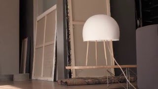 Lampe de table Kurage by Foscarini - Made in Design