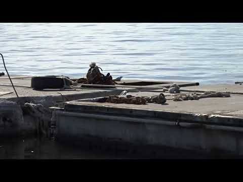 La Madonnina cola a picco: viaggio tra i moli degradati