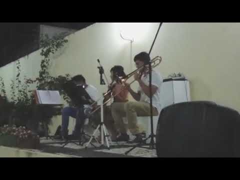 Um sarau para Raphael -No Trombone- Duo de Laídia Evangelista(Bandolim) e Uélito Filho(Violão)