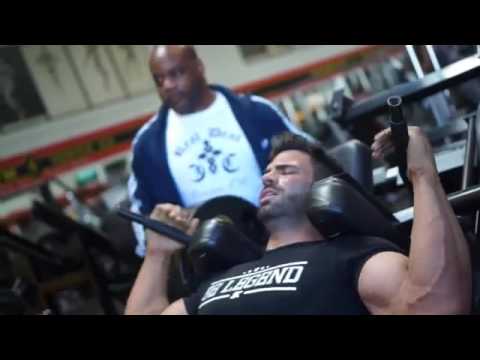 Sergi Constance VLOG 10 Crazy LEG Workout and lunch with Chris Cormier