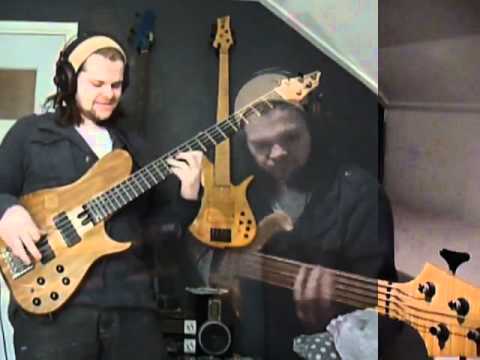 Dirty Loops Circus Bass cover (with solo)
