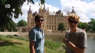 preview picture of video 'Schwerin - with Two Tourists from the USA | Discover Germany'