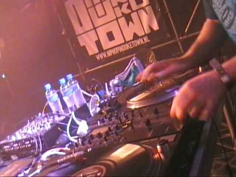Dj DNS @ Hip Hop in Duke Town 2009 (turntable/mix set)