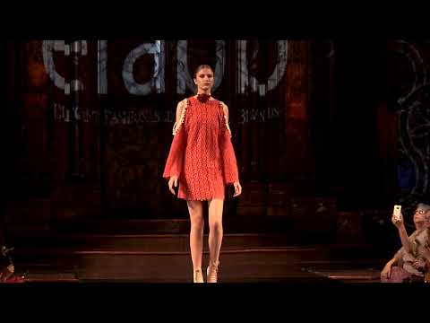 Art Heart Fashion Show Highlight