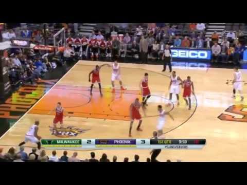 P.J Tucker Scores with the SWEET Reverse Layup | Suns vs Bucks |