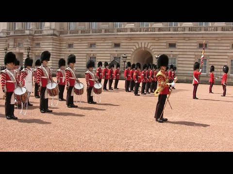 1st Battalion Grenadier Guards Corps of Drums - Buckingham Palace 7
June 2015