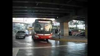 preview picture of video 'MetroBus Caracas - BusCaracas : 1137 saliendo para San Pedro, en Los Teques'