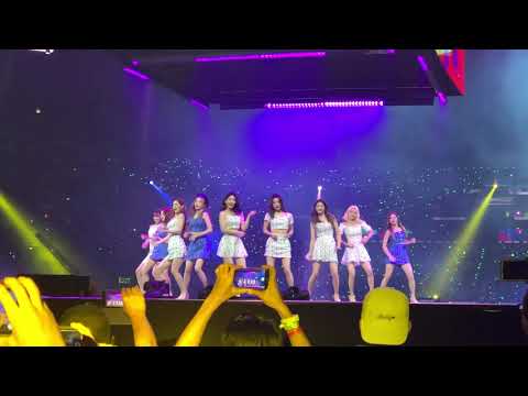 190818 INTRO+FUN! - fromis_9(프로미스나인) FANCAM/직캠 @ KCONLA