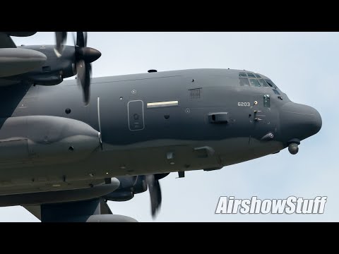 EA-18G Growler/C-130 Hercules Aerial Refueling Demo - Spirit of St Louis Airshow 2019